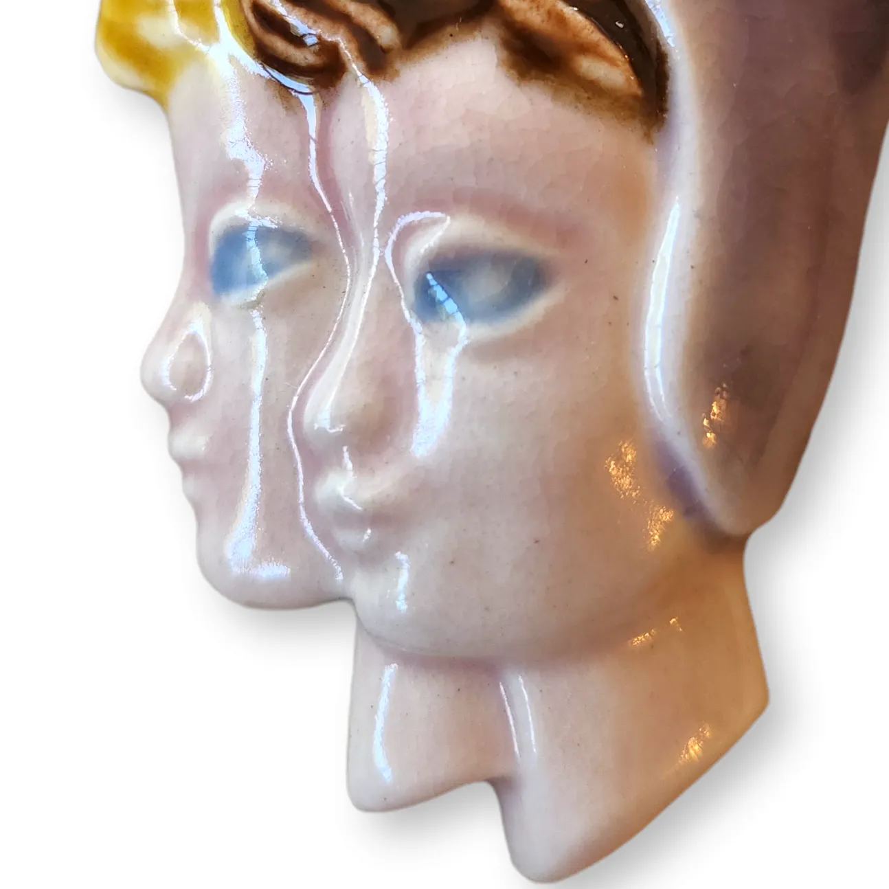 1940s Two Women in Bonnets Ceramic Brooch