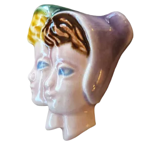 1940s Two Women in Bonnets Ceramic Brooch