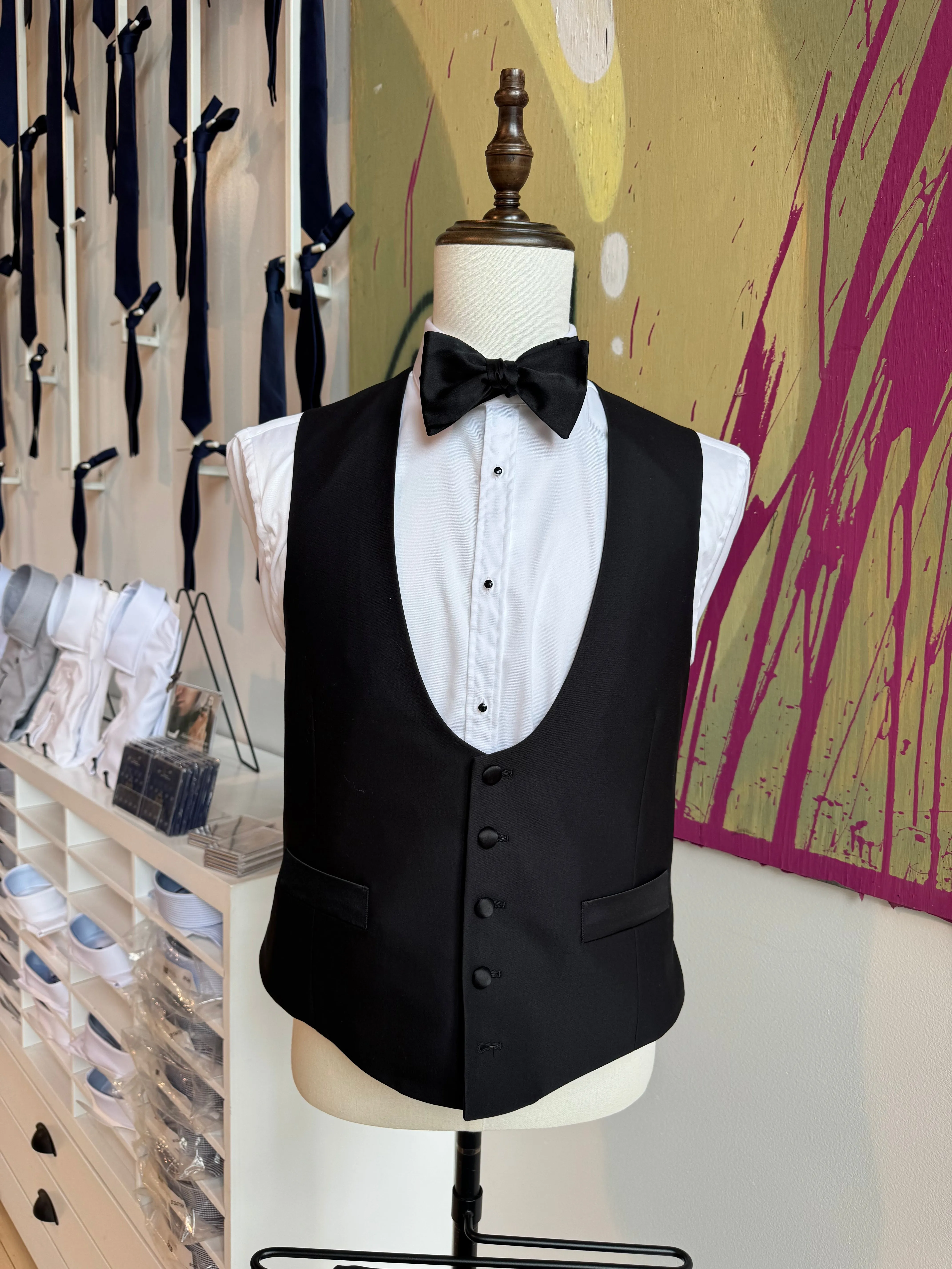 Black Premium Italian Peak Tuxedo