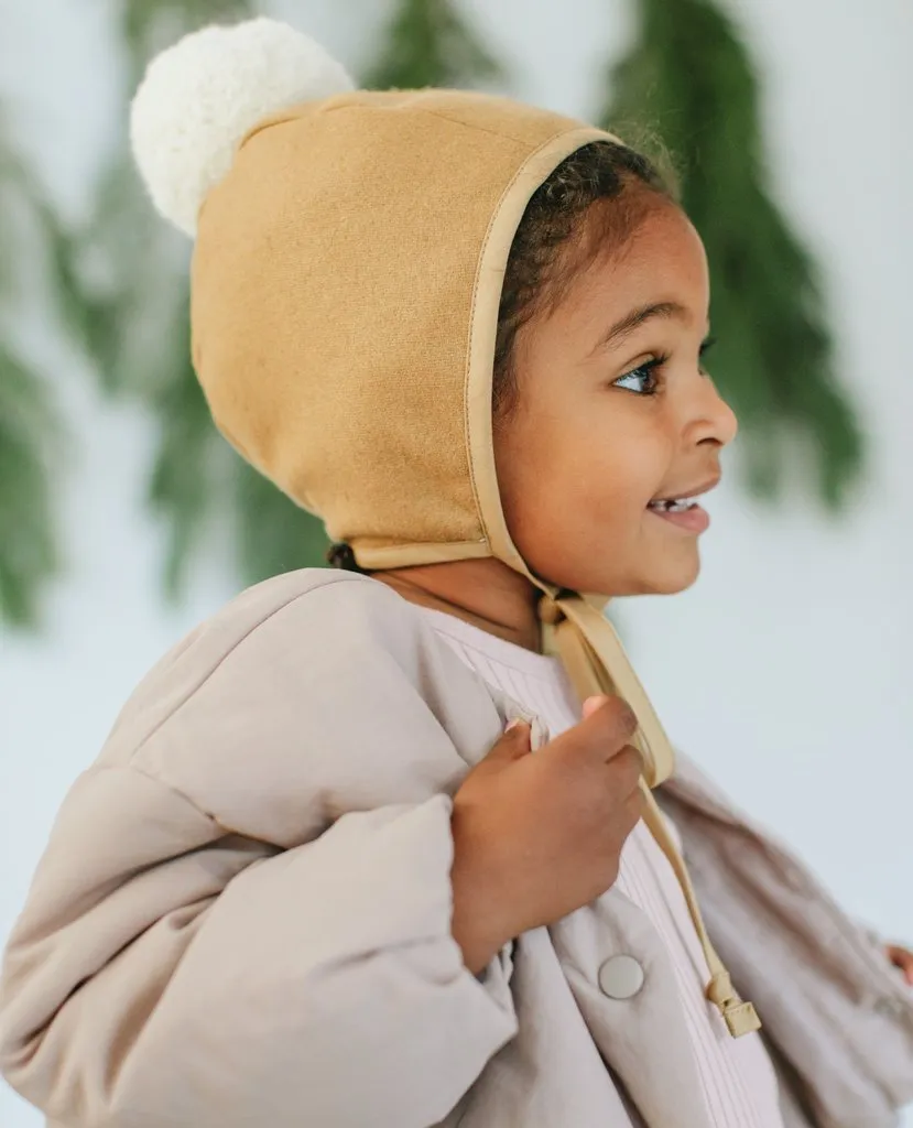 Camel Pom Bonnet