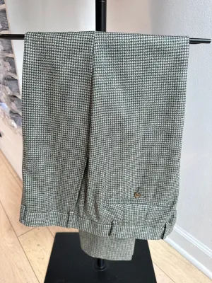 Green & Cream Houndstooth Premium Pants