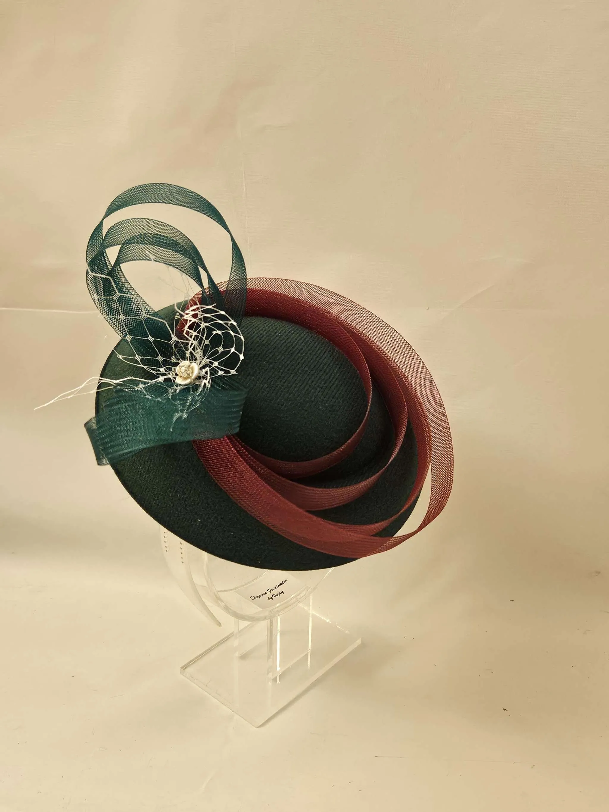 GREEN & MAROON Winter fascinator Hat Green Felt like pillbox Hat Fascinato hatinator, Race Cocktail, Ascot, Cocktail Hat Wedding headpiece '