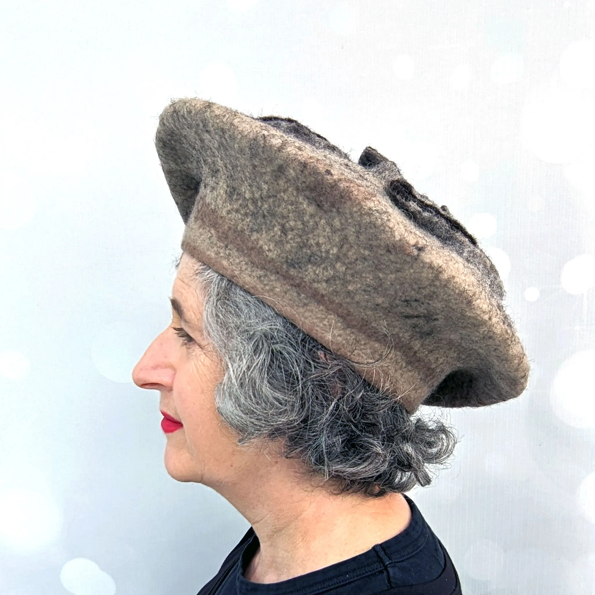 Oatmeal Beret with Triskel Design