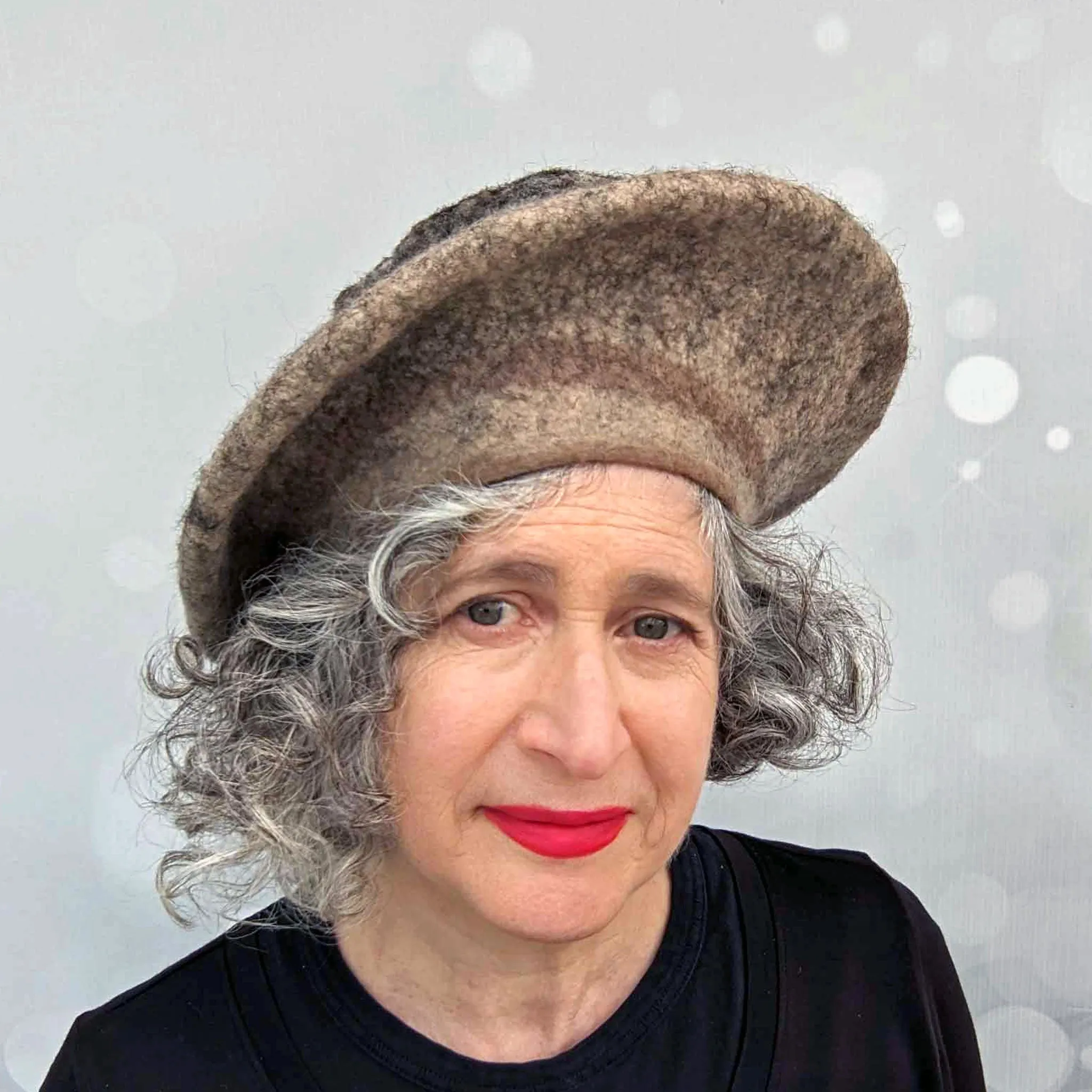 Oatmeal Beret with Triskel Design