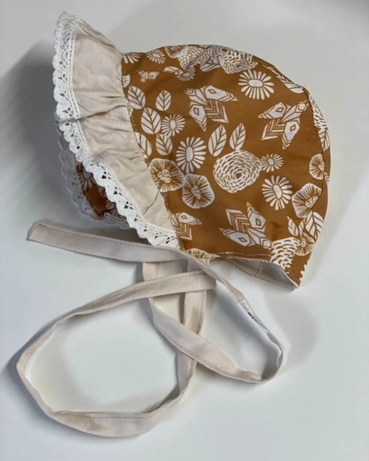 Ruffle Bonnet - Boho Florals Doily