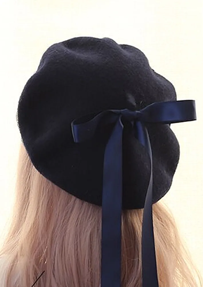 Scalloped Lace Paris Style French Beret
