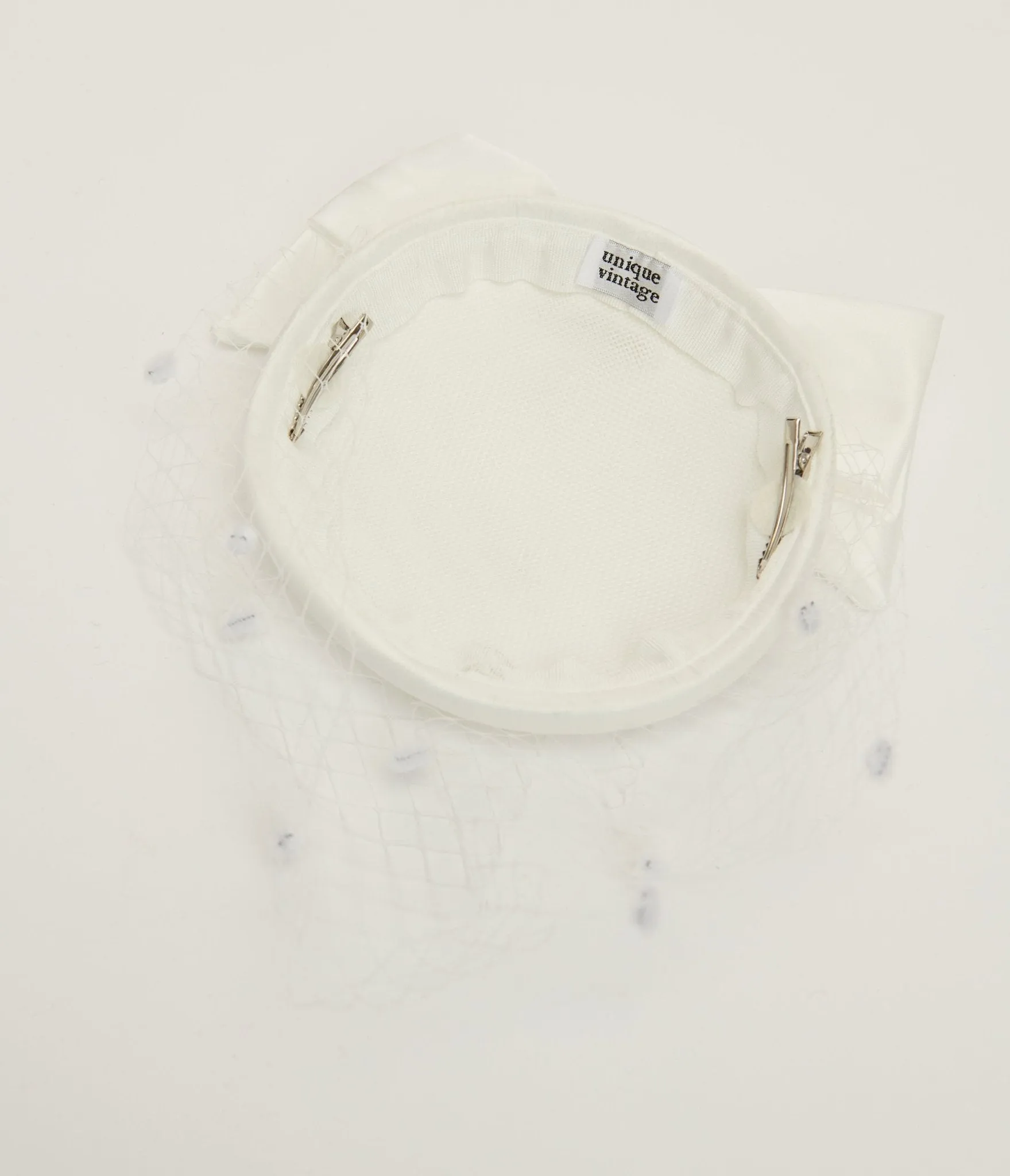 Unique Vintage 1950s White Bow Pillbox Fascinator Hat