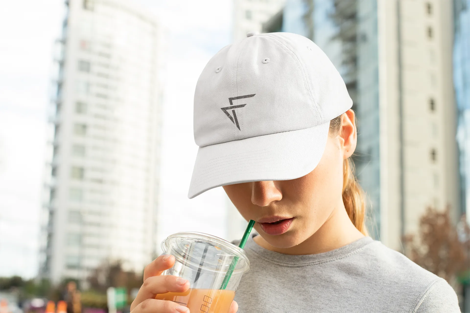 WHITE DAD HAT